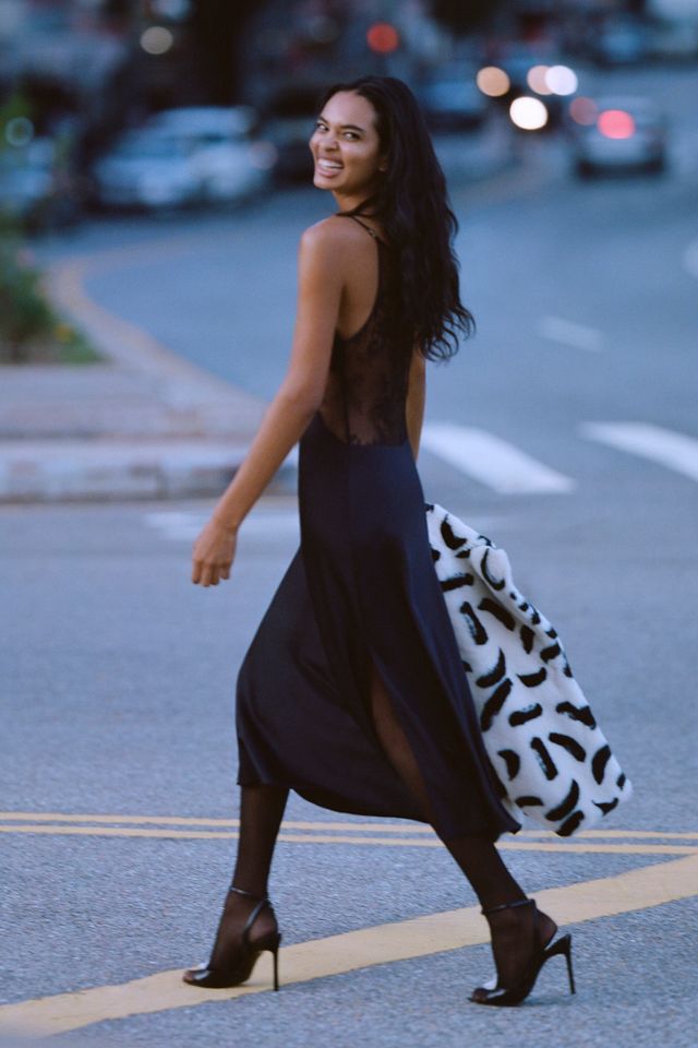 sheer tights for dresses Leopard they are designed to sit high on your body to create a smooth shape under your clothes Aritzia Cha-Cha Sheer Tights in