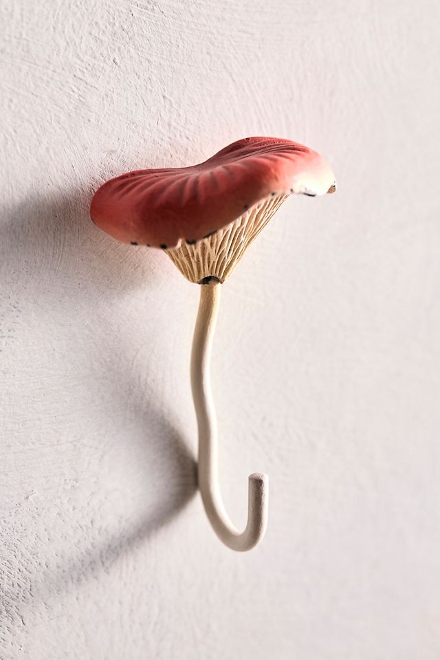 Bonnet Mushroom Hook #1