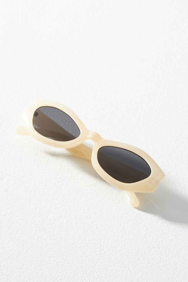Cat Eye Gold Details sunglasses