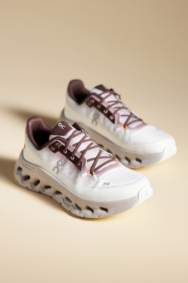 On Cloudtilt Sneakers #1