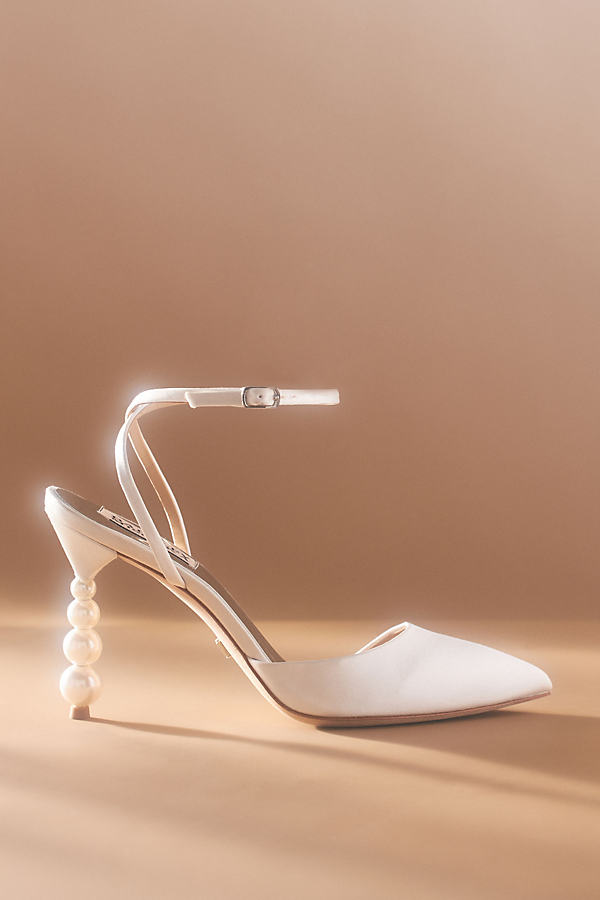 Badgley Mischka Indie Pointed-toe Pearl Heels In White