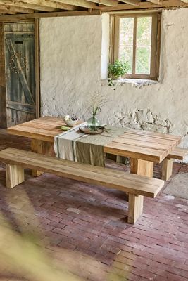 Horizon Teak Dining Table