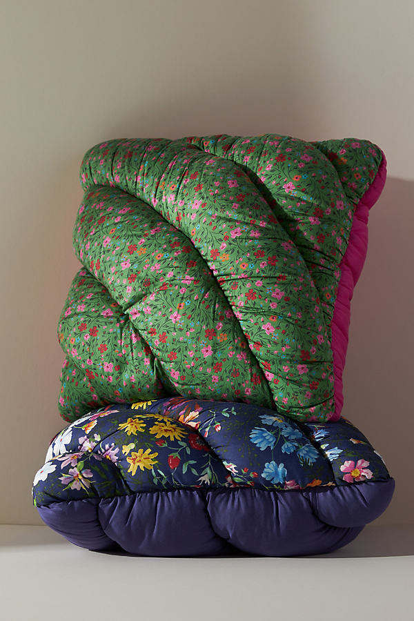 Polaire Floral Quilted Square Cushion