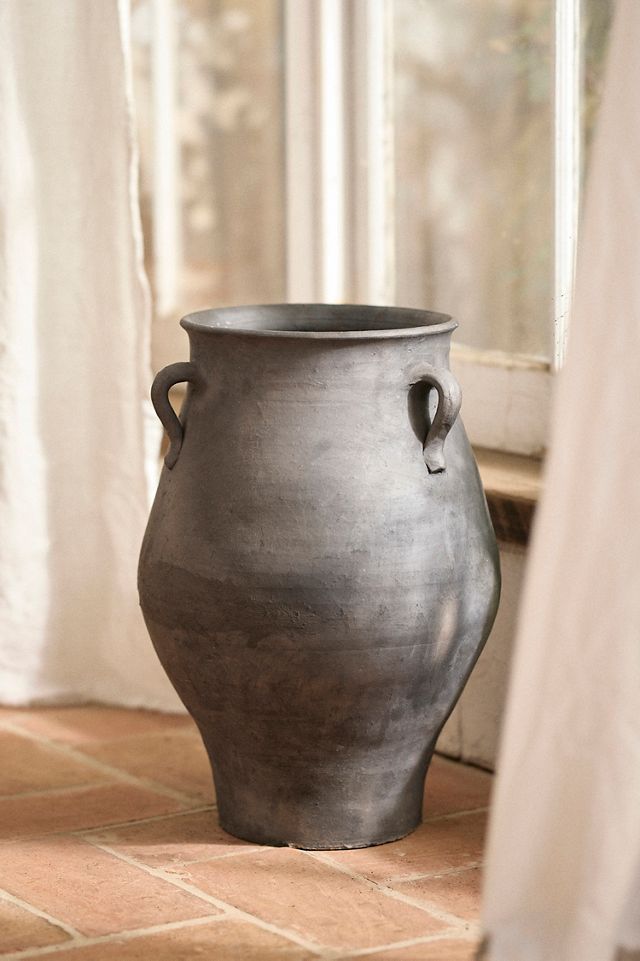 Aria Amphora Jar Planter