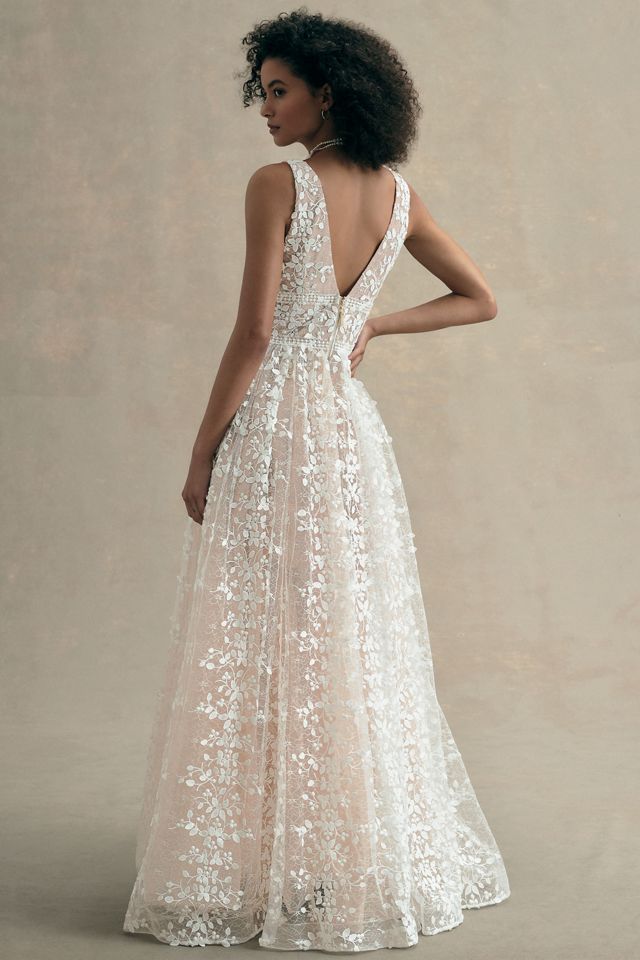 Bronx and Banco Megan Sleeveless V-Neck Lace Gown #2