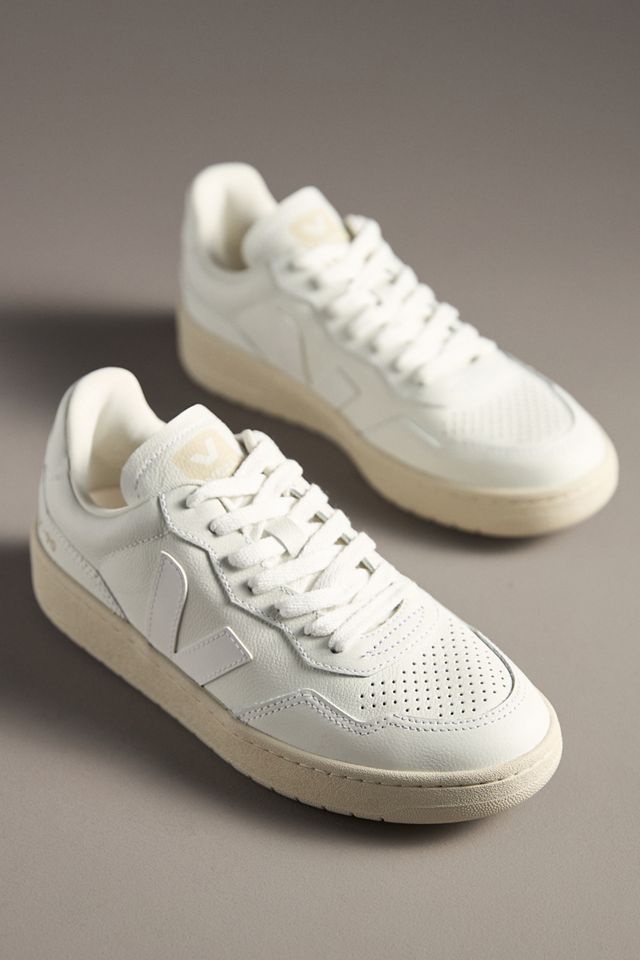 Veja V-90 Sneakers #1