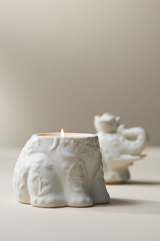 Mai Fresh White Tea & Bergamot Ceramic Elephant Candle #1