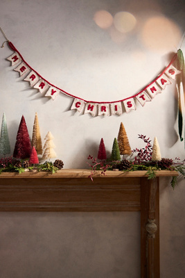 MERRY CHRISTMAS Felt Garland product page