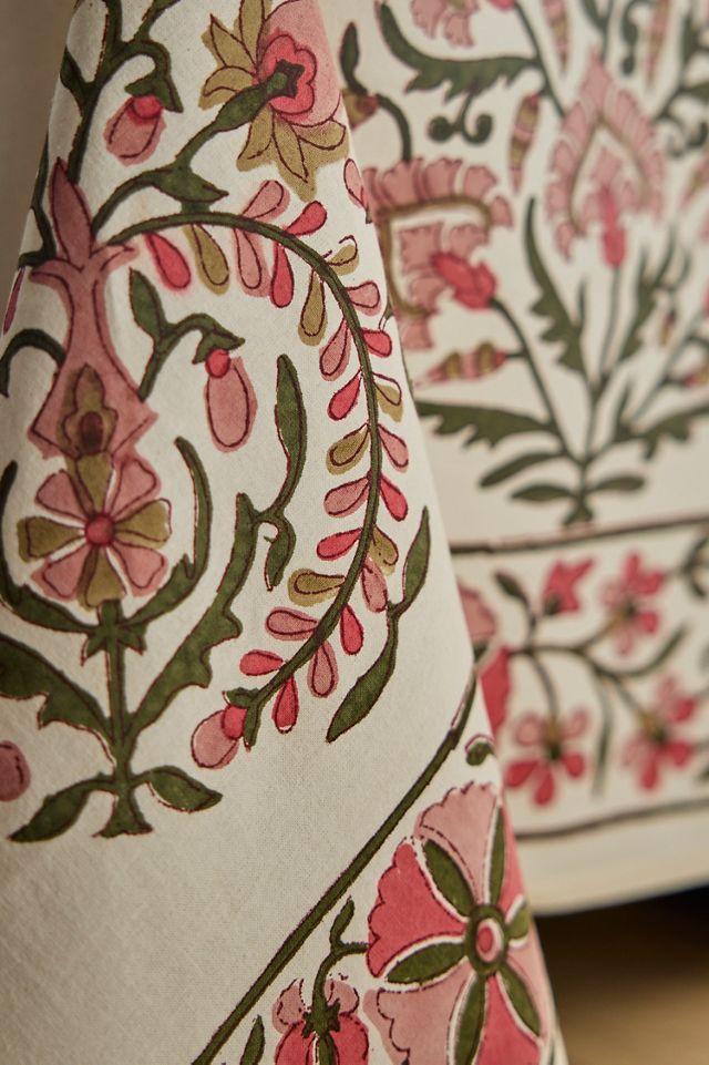 Rosy Floral Tablecloth #1