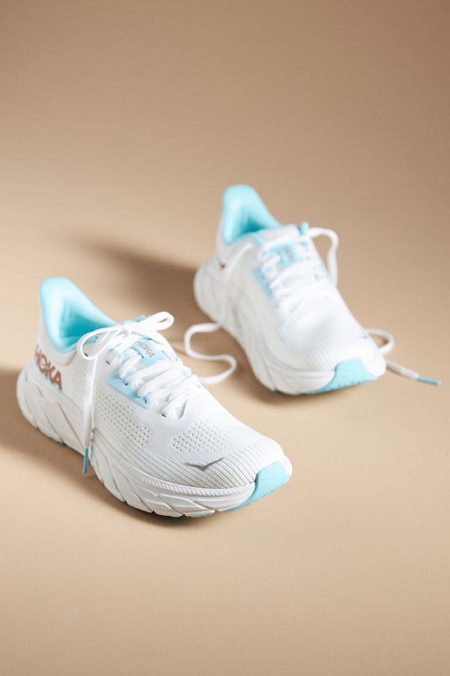 HOKA® Arahi 7 Sneakers #1
