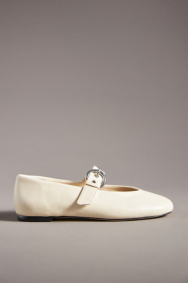 Reformation Bethany Flats In Beige