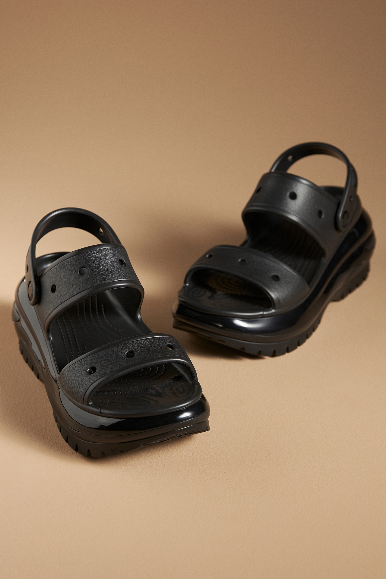 Crocs Mega Crush Sandals