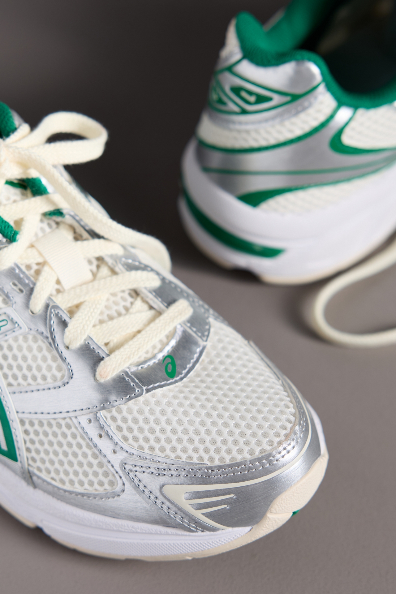 ASICS GEL-1130 Sneakers