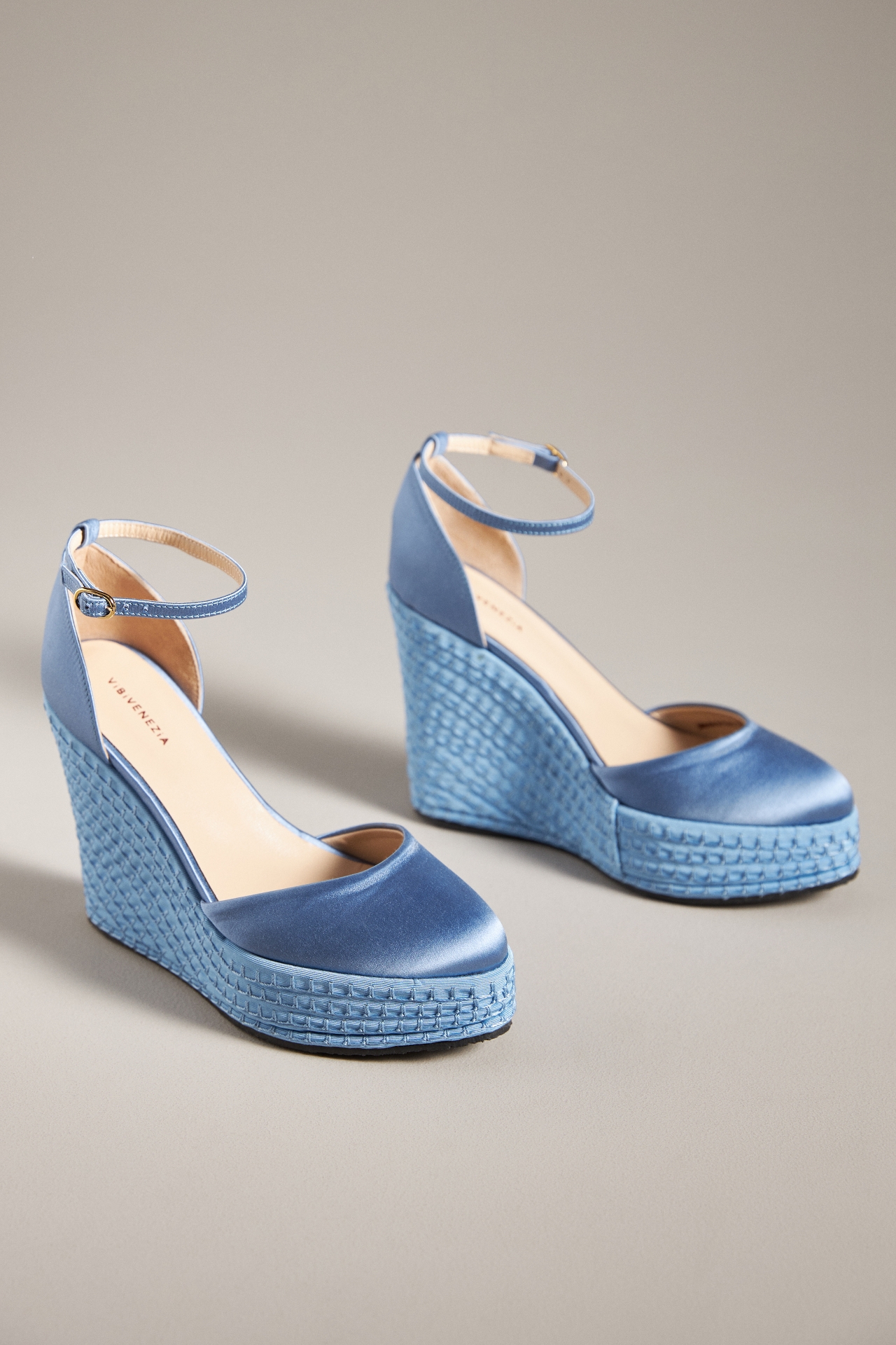 ViBi VENEZiA Platform Wedges