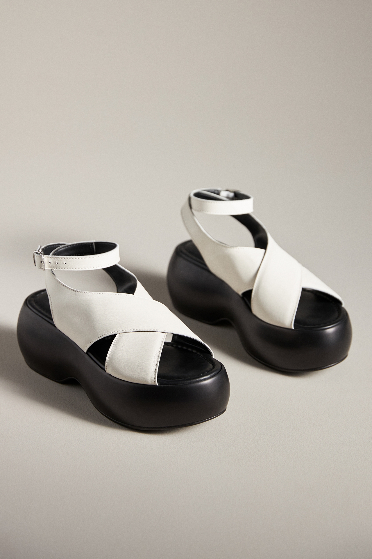 Seychelles Cheers Platform Sandals