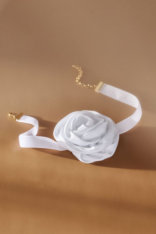 Petit Moments Juliet Rosette Choker #1