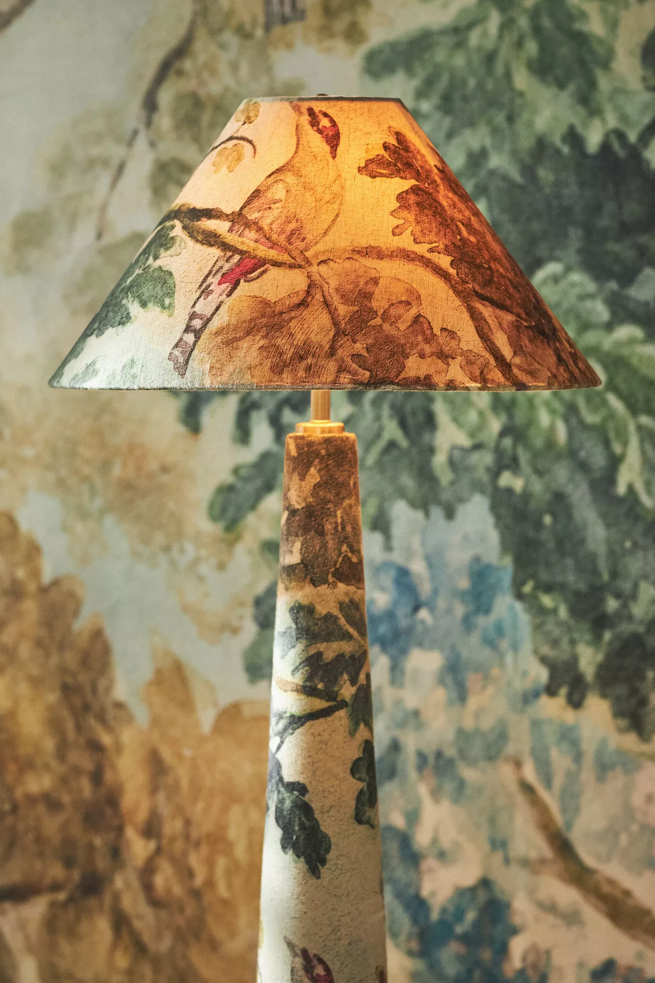 Lulu Judarn Floor Lamp | AnthroHome