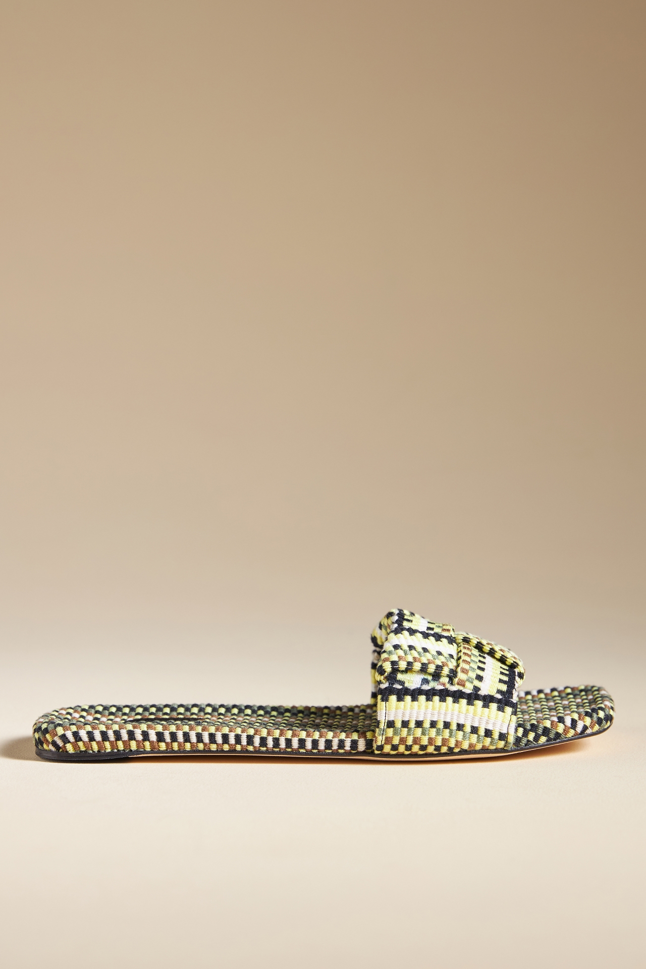 Amambaih Martina Flatform Sandals