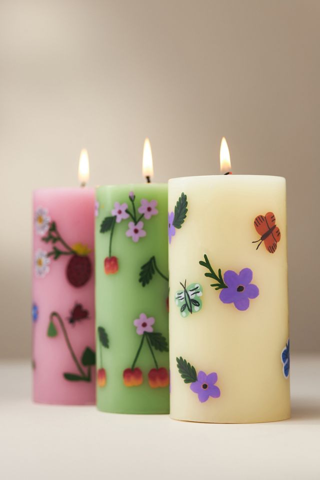 Faye Pillar Shaped Wax #1