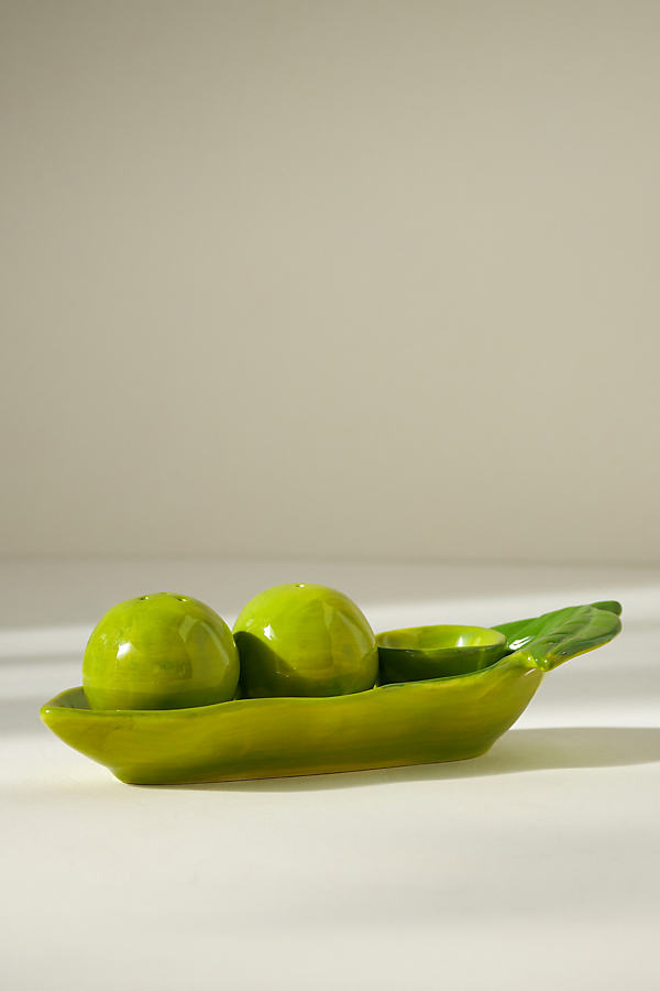Farmstand Pea Pod Salt And Pepper Shakers