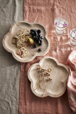 Wooden Flower Plates, Set of 2