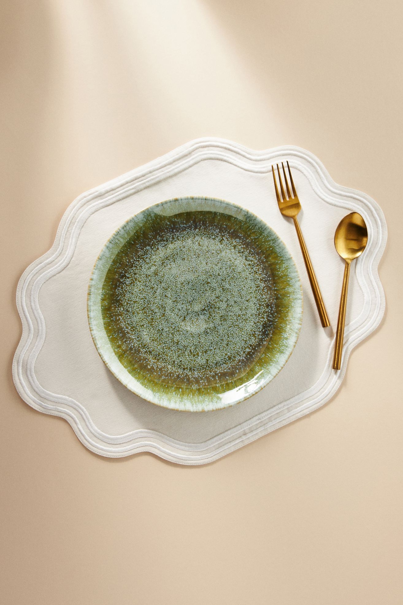 Madeline Embroidered Cotton Placemat - Neutral, One Size
