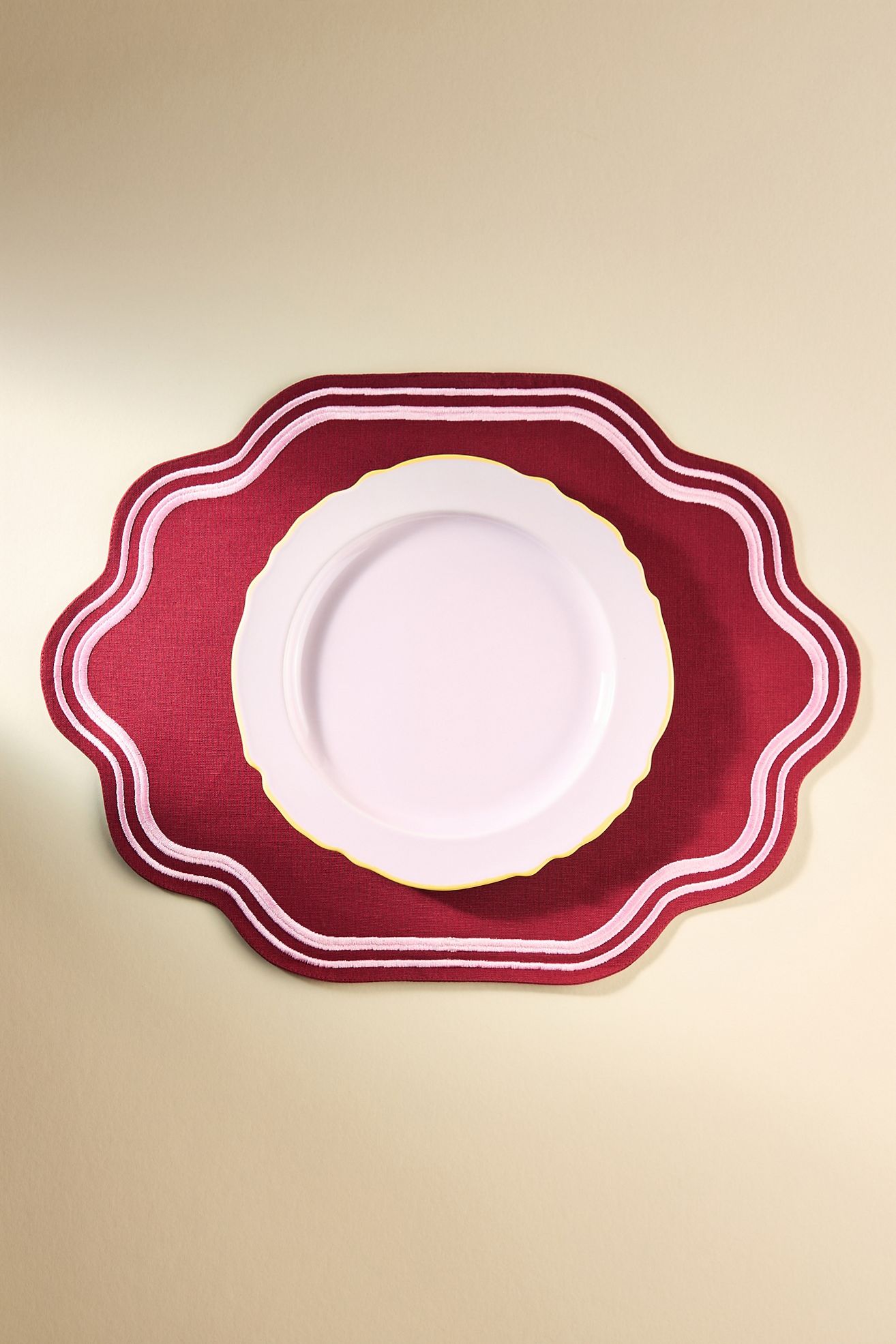 Madeline Embroidered Cotton Placemat - RED & PINK, One Size