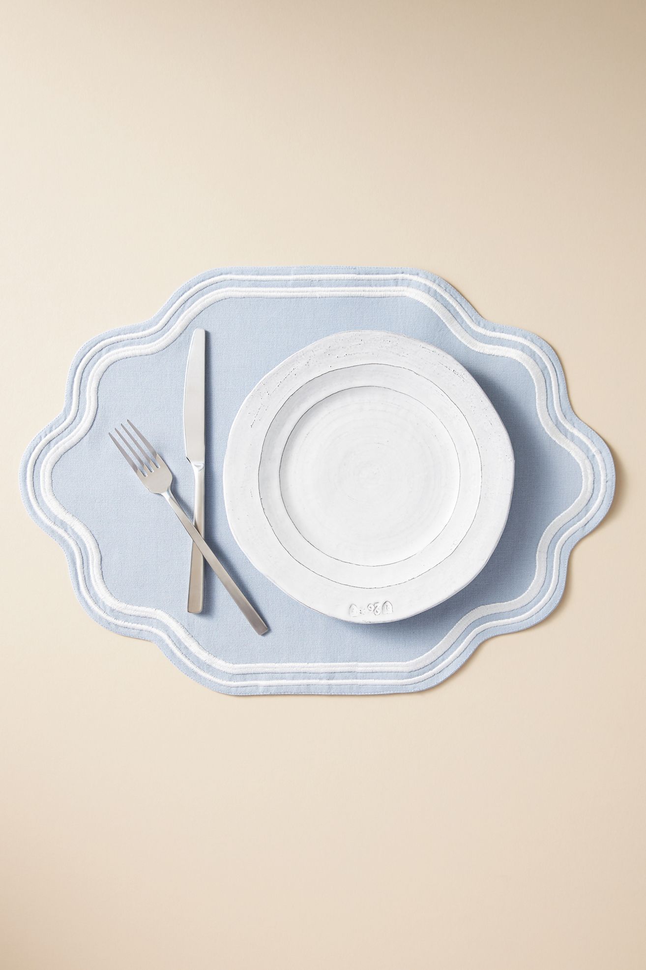 Madeline Embroidered Cotton Placemat - HYDRANGEA, Standard, One Size