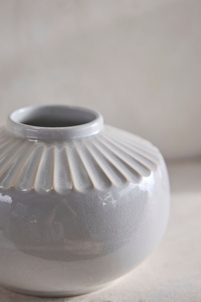 Crackle Glaze Fluted Vase, White | Terrain
