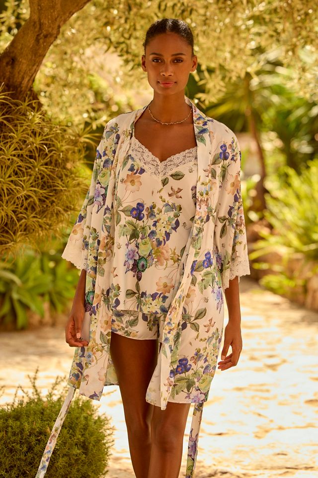 Flora Nikrooz Sabrina Pajamas & Robe Travel Set #3