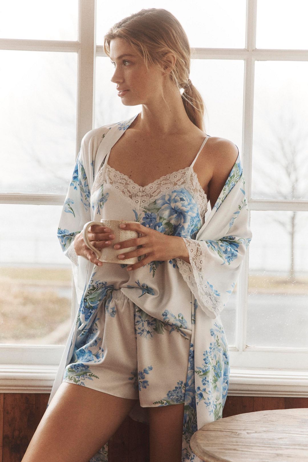 Flora Nikrooz Sabrina Pajamas & Robe Travel Set - Blue Pattern, M