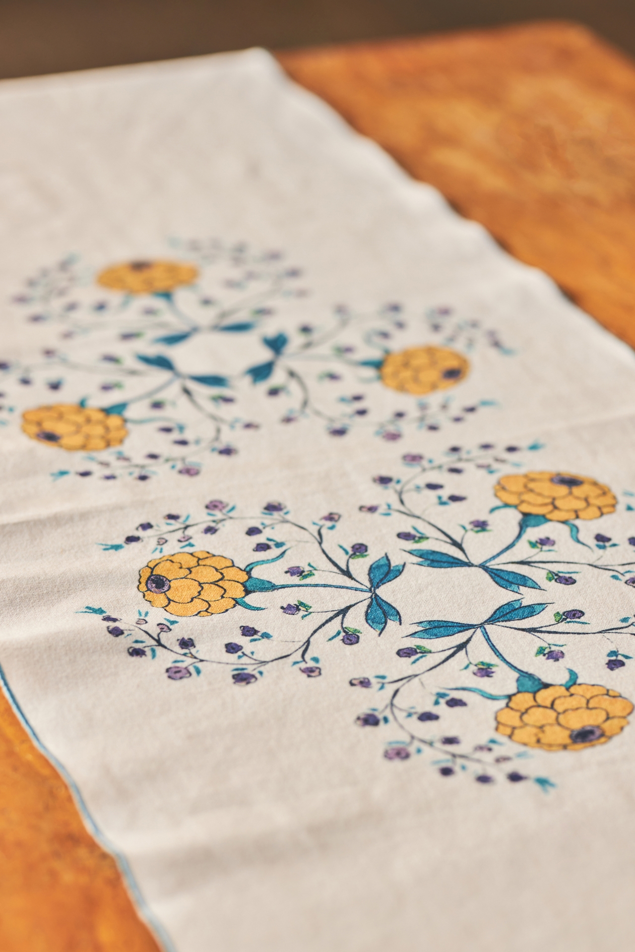 Turkuaz Kitchen Posy Table Runner