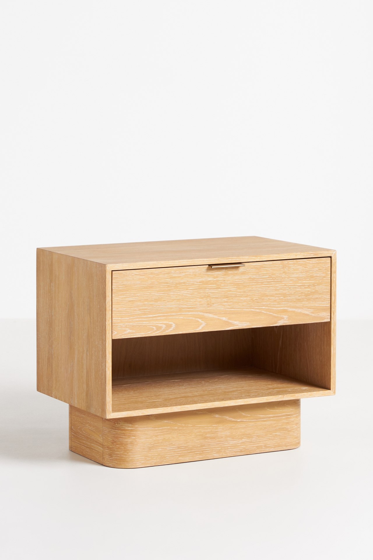 Aletta Nightstand