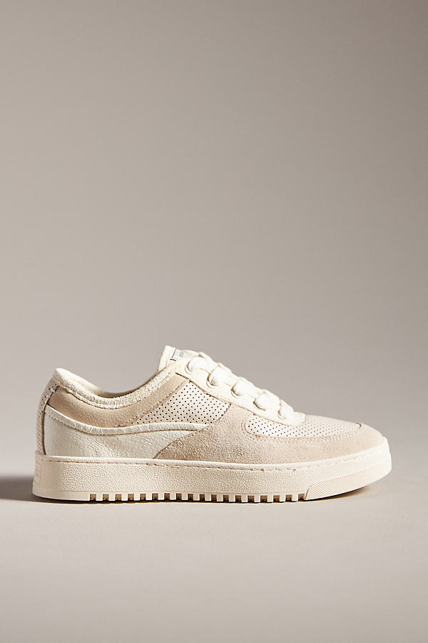 Dolce Vita Cyril Sneakers In White