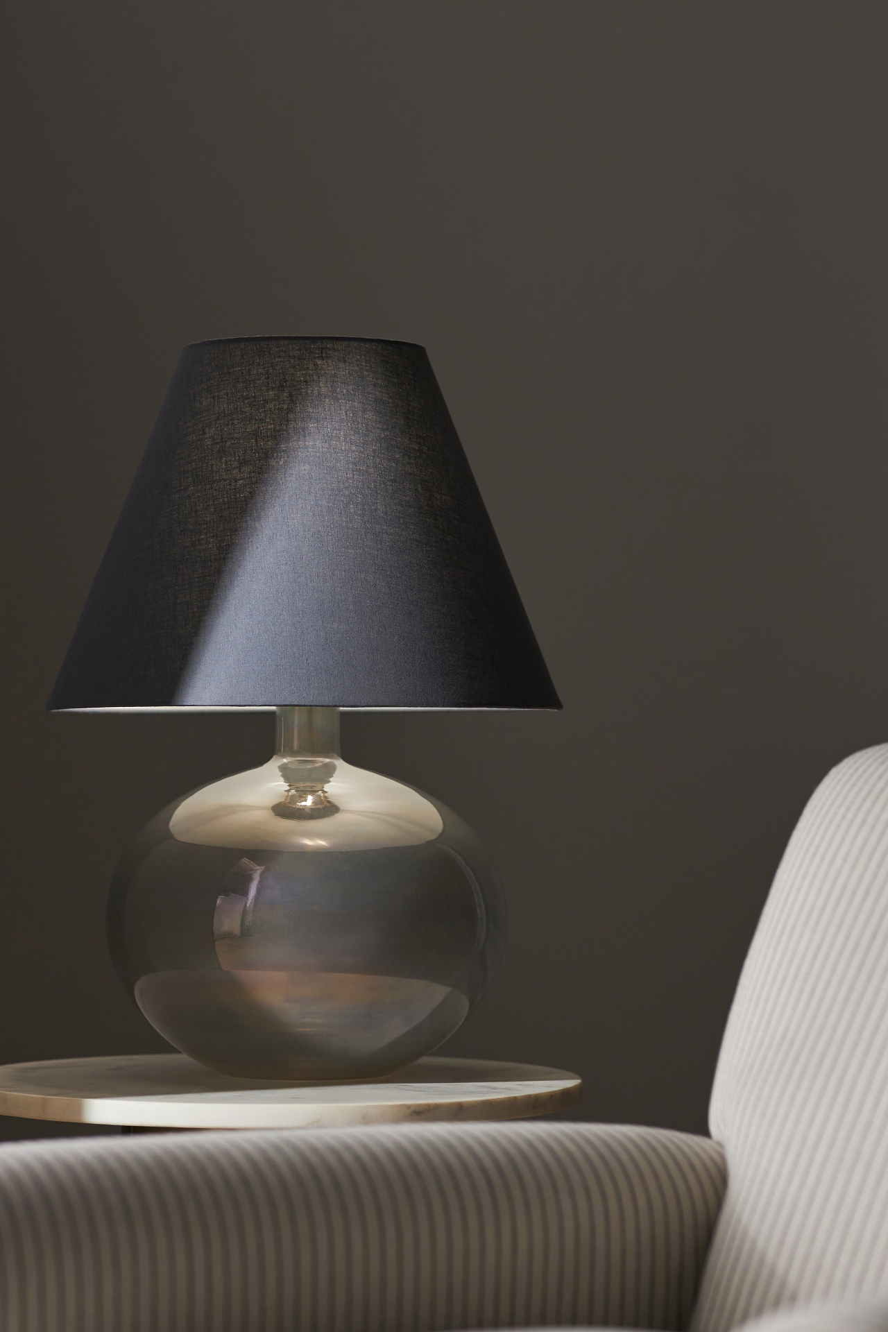 Flourish Iridescent Glass Table Lamp