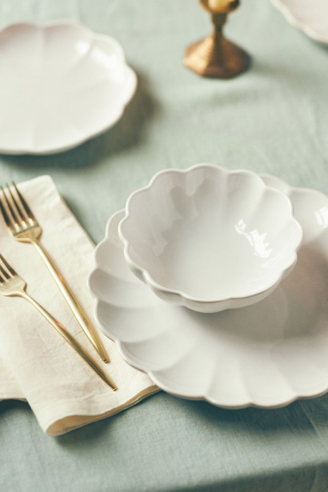 Beatriz dinner plates set of 4