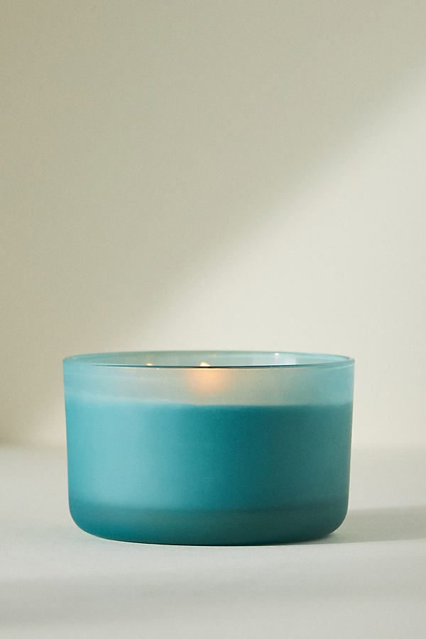 Days Last Light Fresh Sea Salt Eucalyptus Boxed Candle In Blue