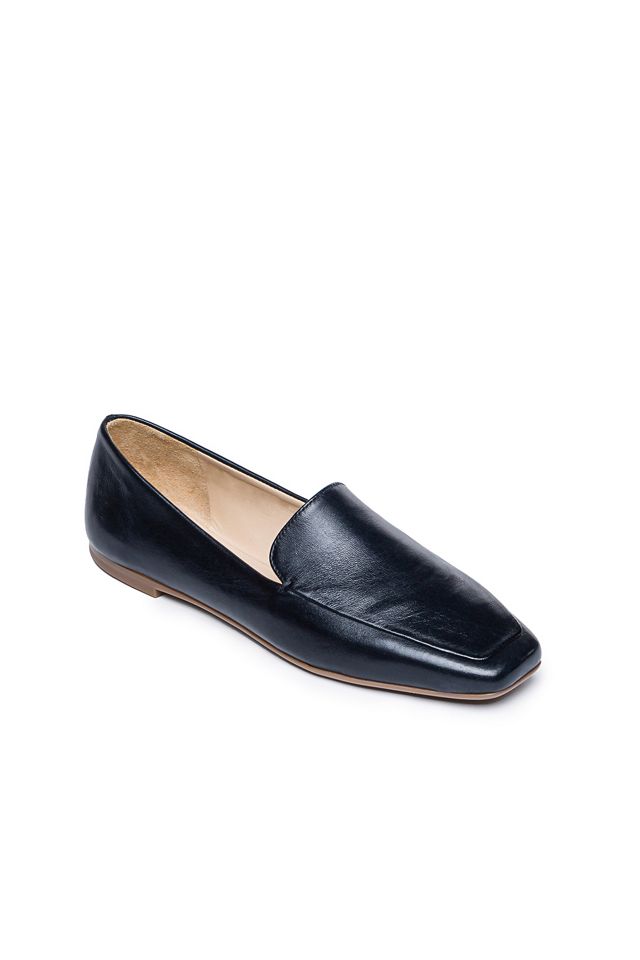 Bernardo Genesis Flats #1