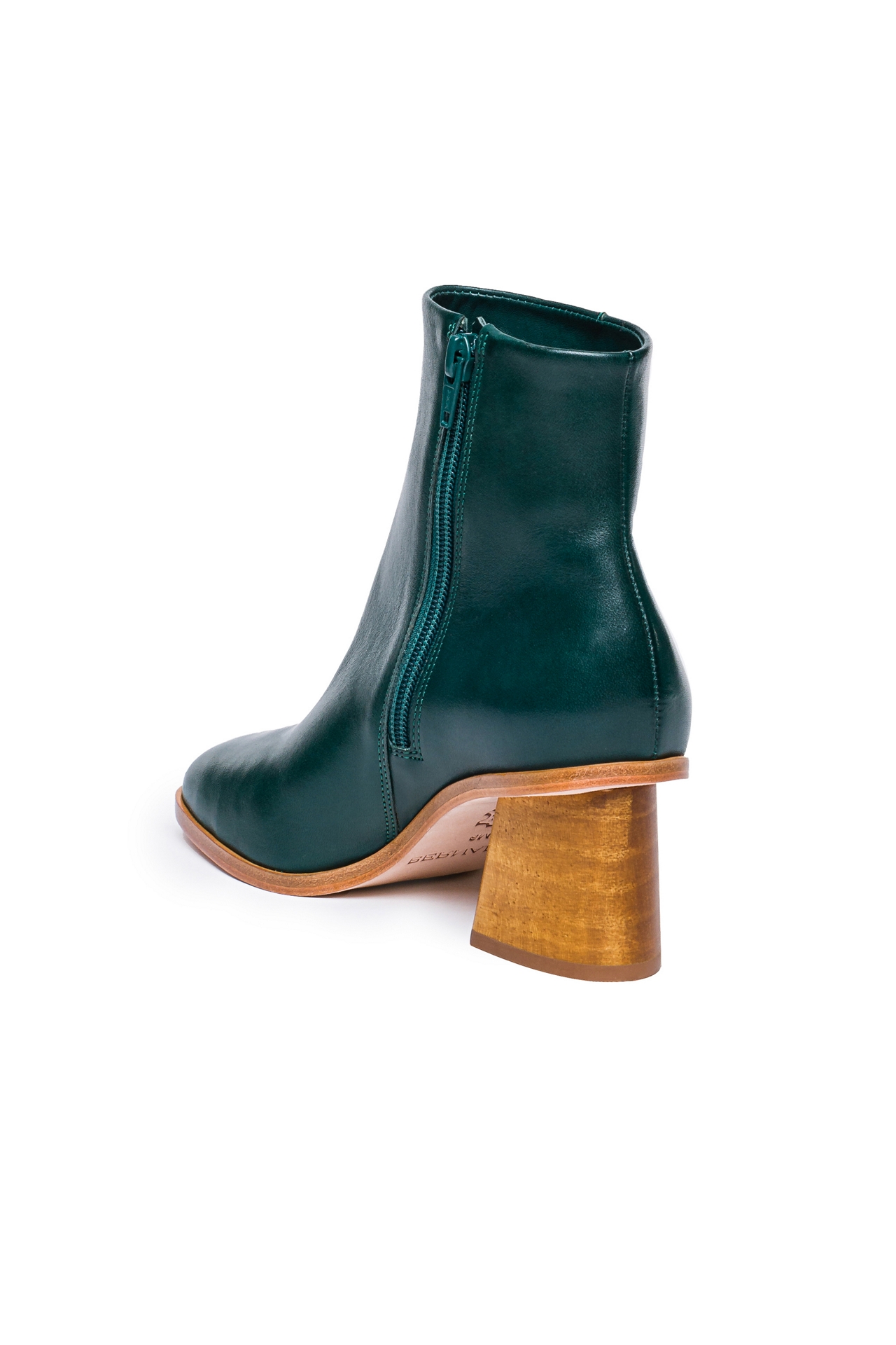 Bernardo Nantucket Boots