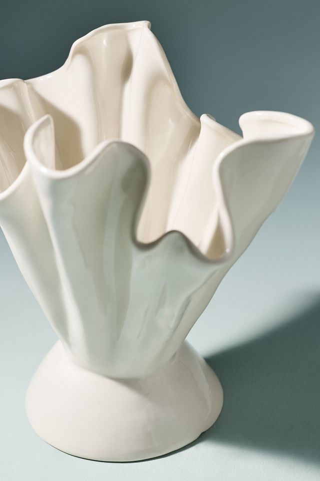 Ruffle Vase #3