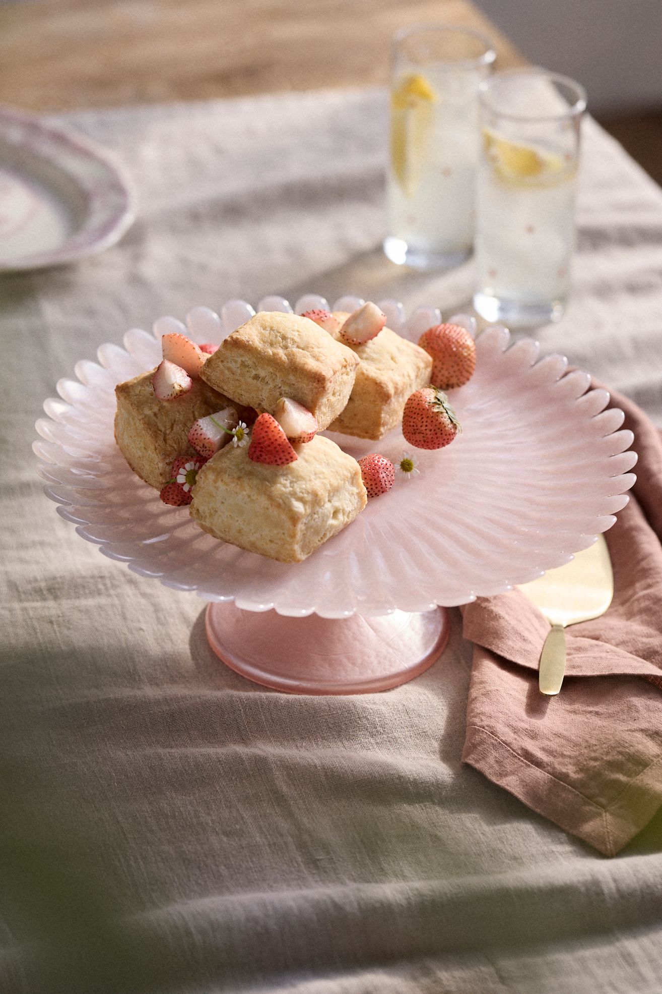 Scalloped Glass Cake Stand - Multi, Standard, One Size