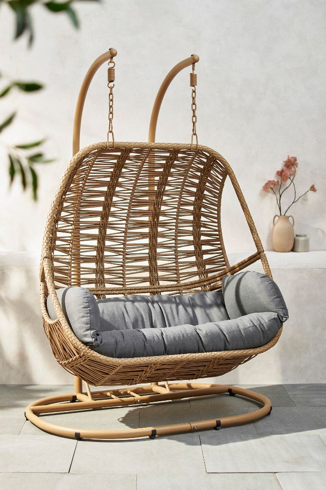 Two seater discount hanging egg chair