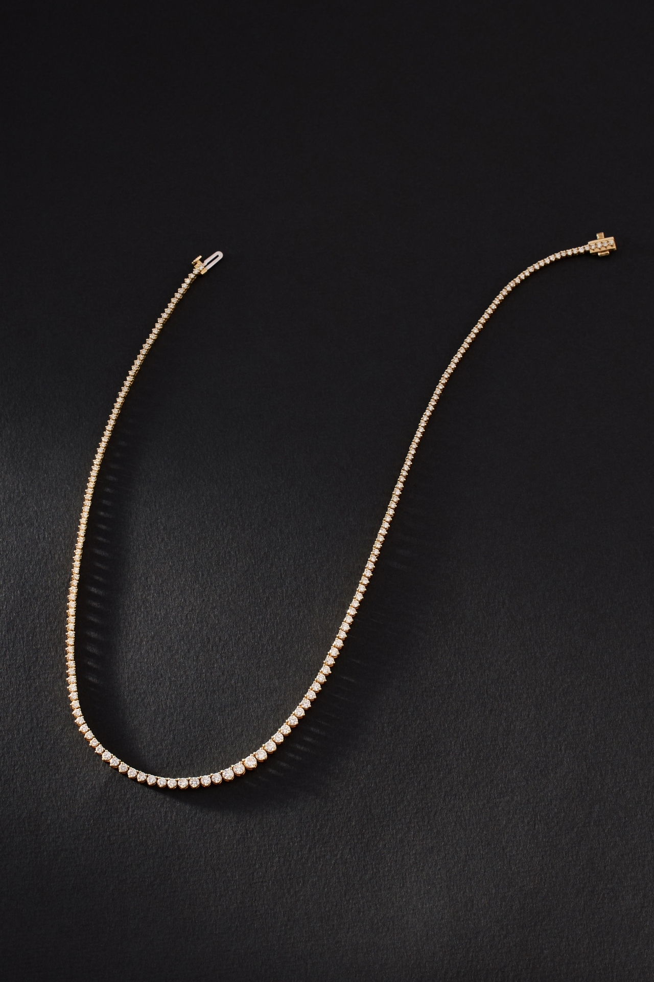 Graduated Diamond Tennis Necklace