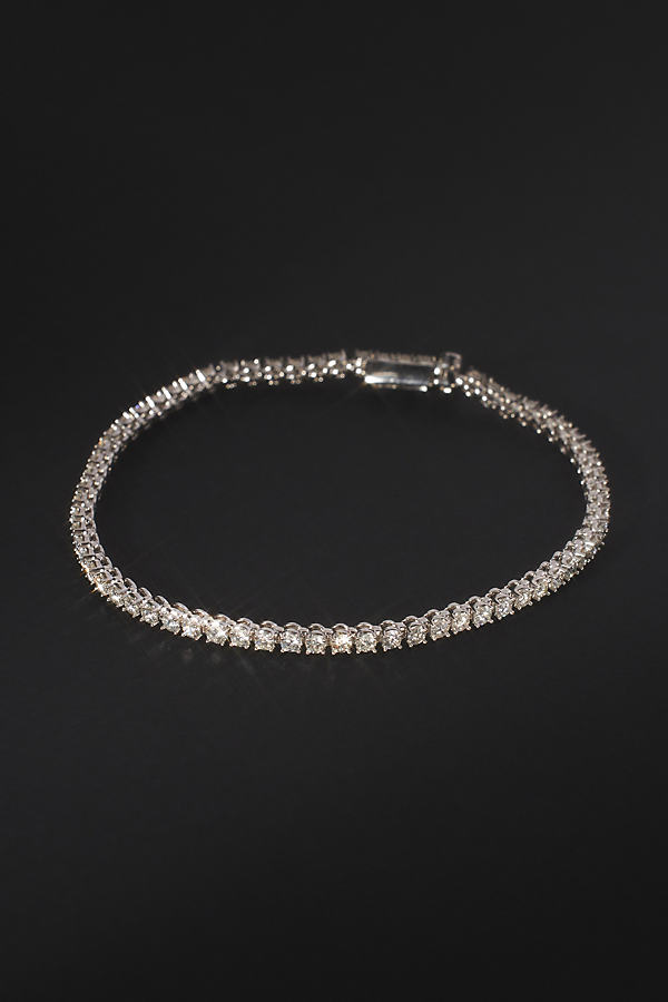 Anthropologie Bezel Disc Diamond Bracelet In Silver