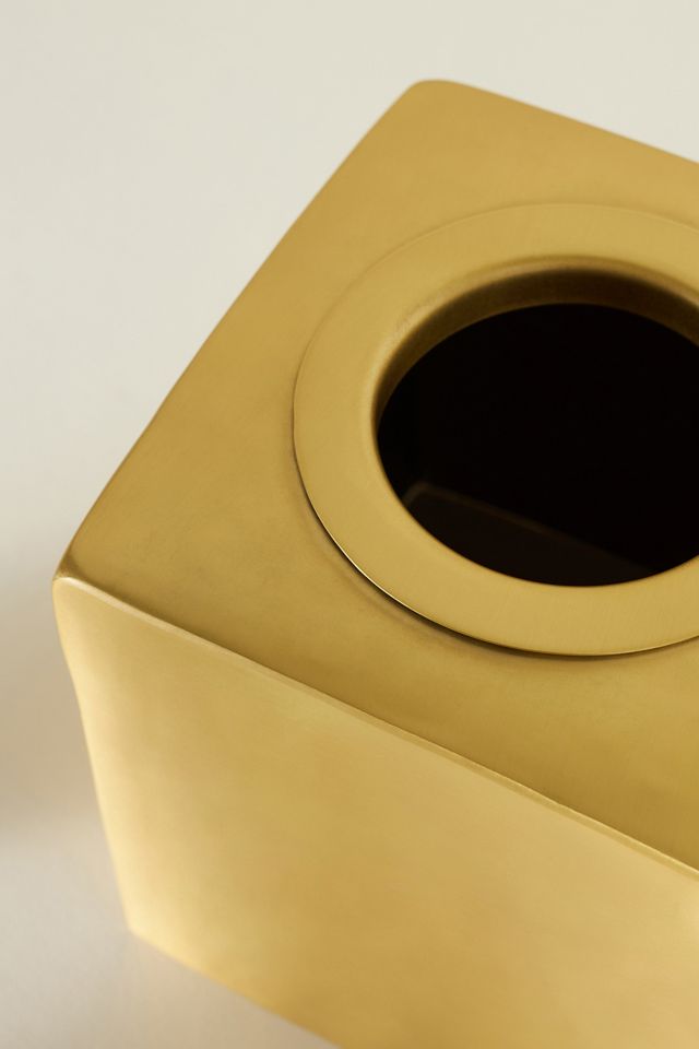 Nile Tissue Holder #1