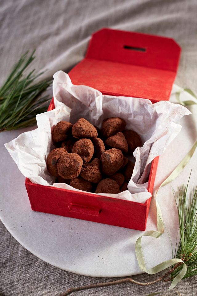 Knipschildt Candy Cane Truffles #1
