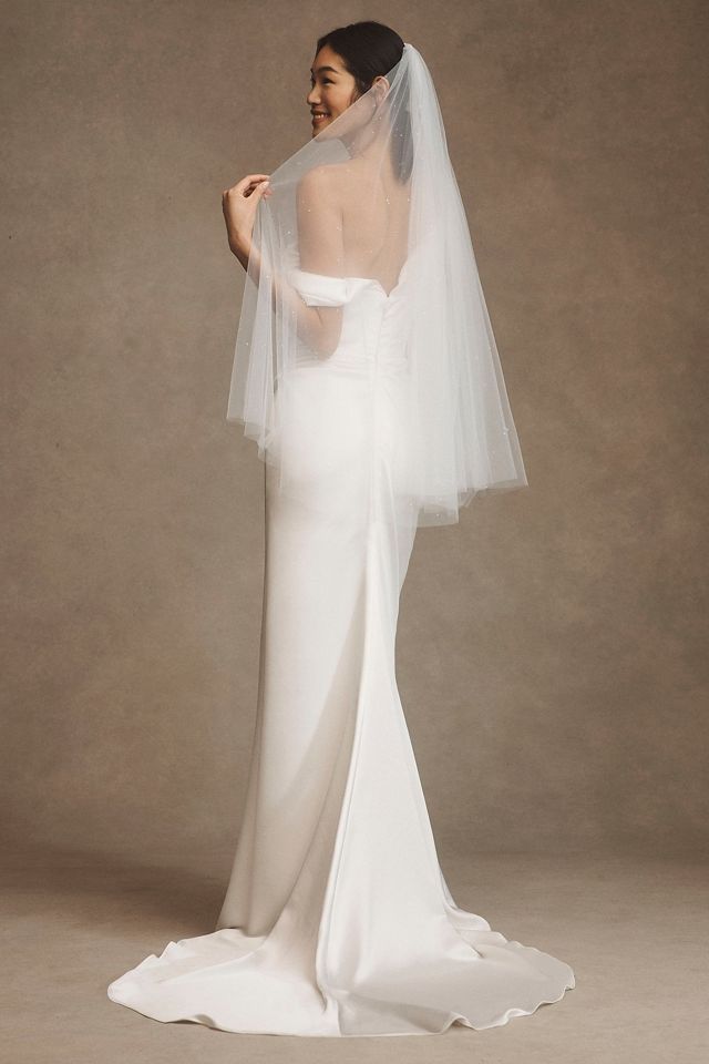 Long Fingertip or Knee Length Wedding Veil Mariell 4433V-42