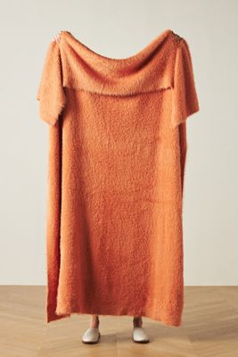 Renata Cozy Eyelash Throw Blanket