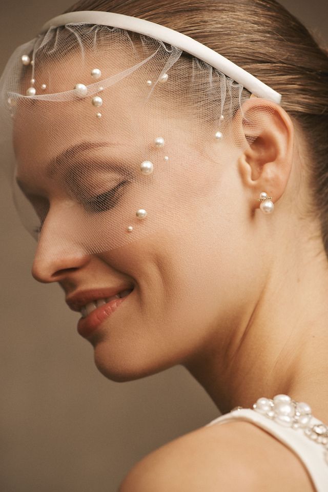 Pearl-Adorned Tulle Birdcage Headband Veil #1