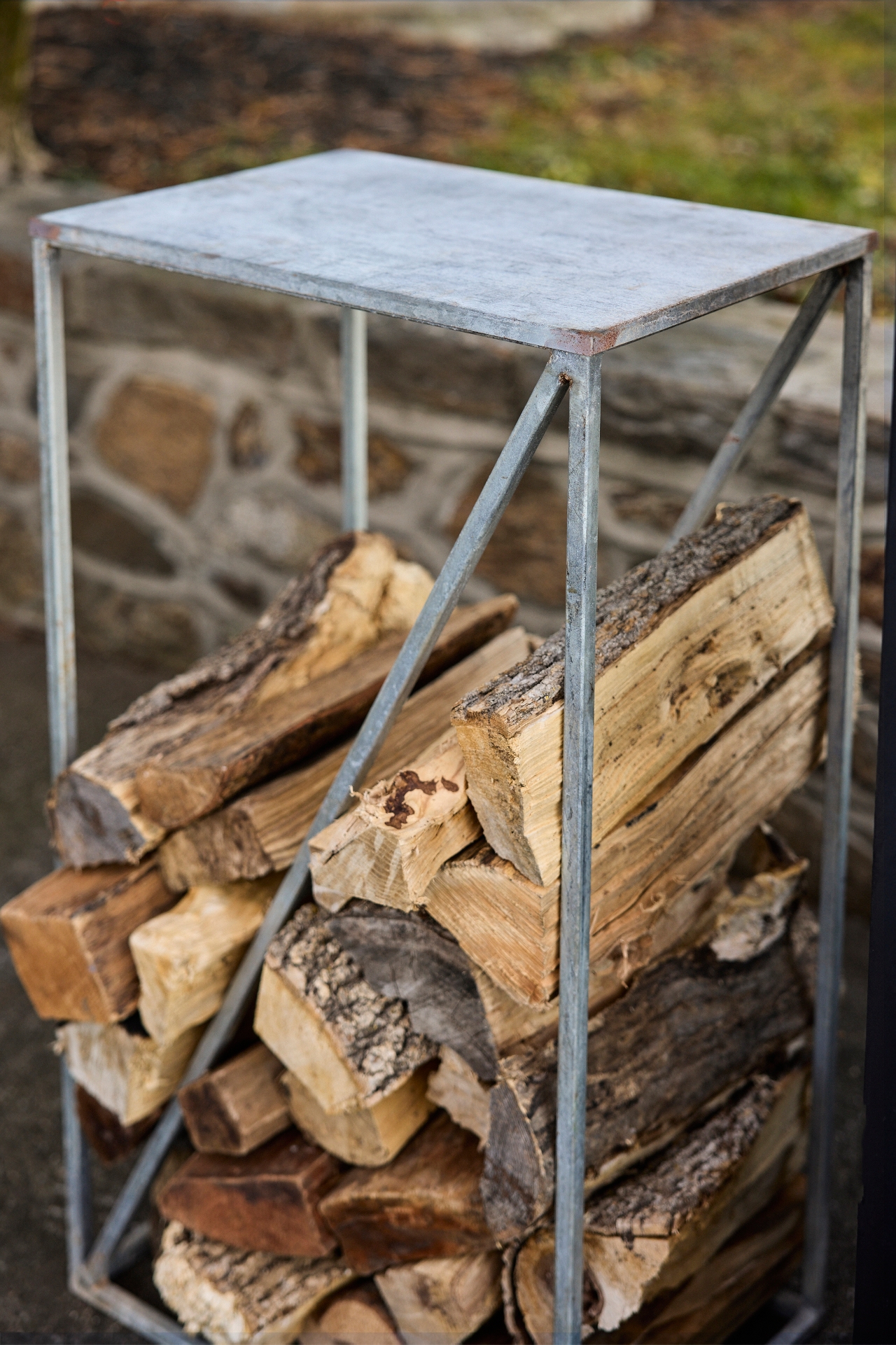 Metal Table Log Holder